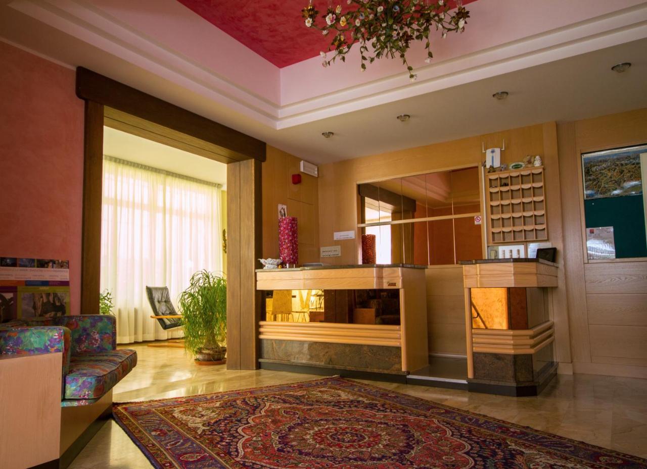 Villa Orchidea Nago Dış mekan fotoğraf